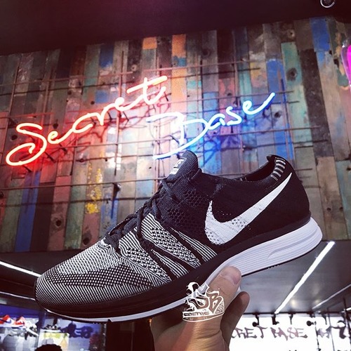 nike flyknit trainer og