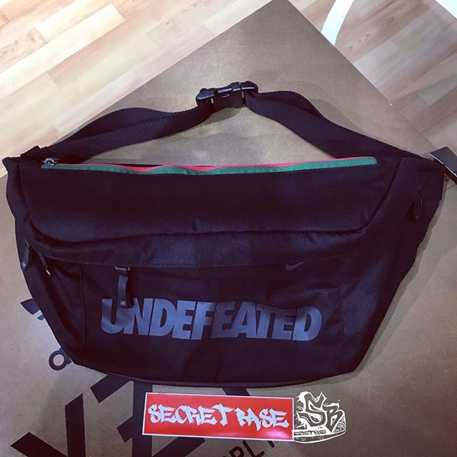 undefeated waist bag