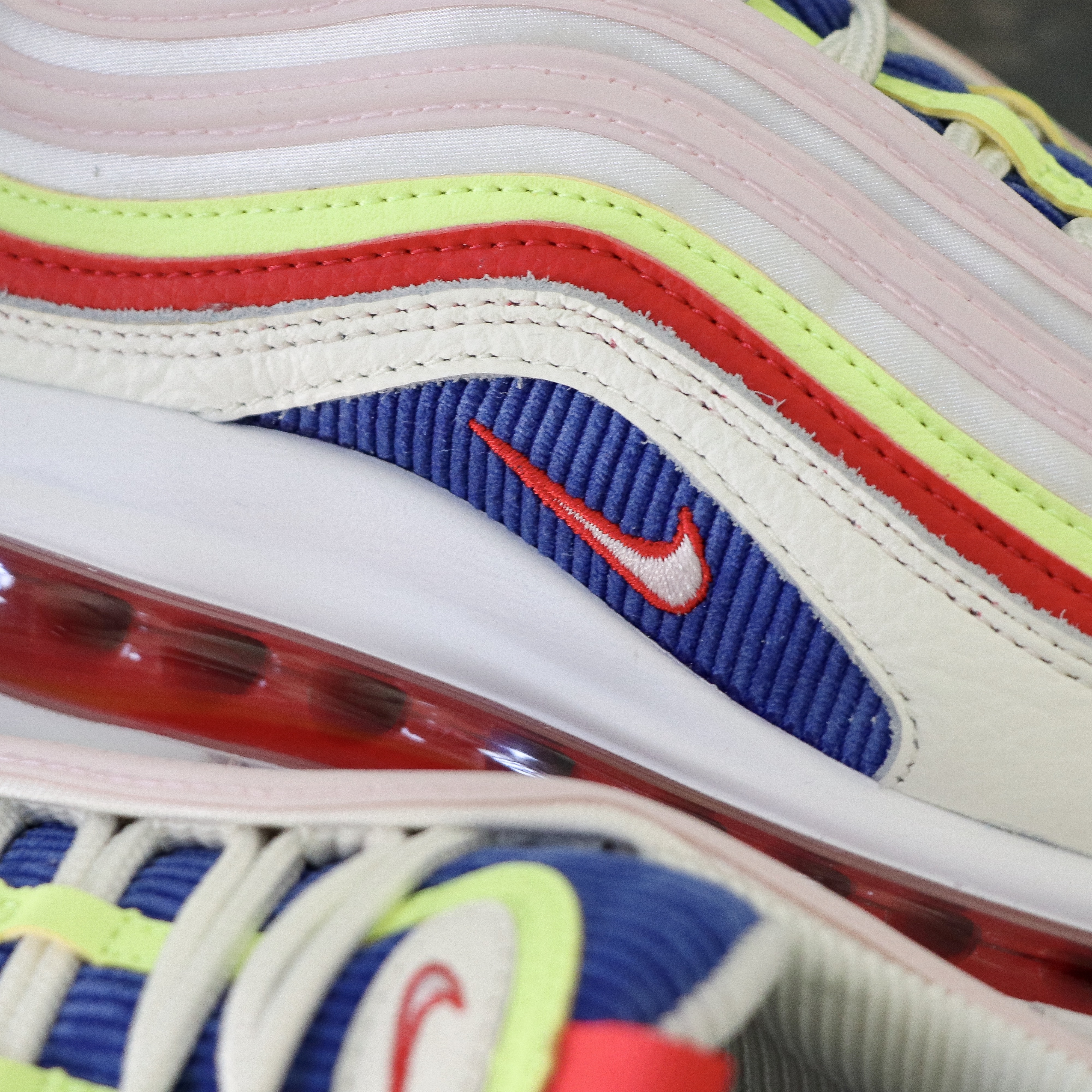 corduroy nike air max 97