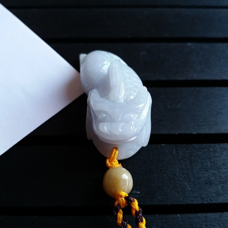 J1039 翡翠淡紫羅蘭吸財金蟾