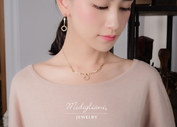 白玉舞光圓形項鍊