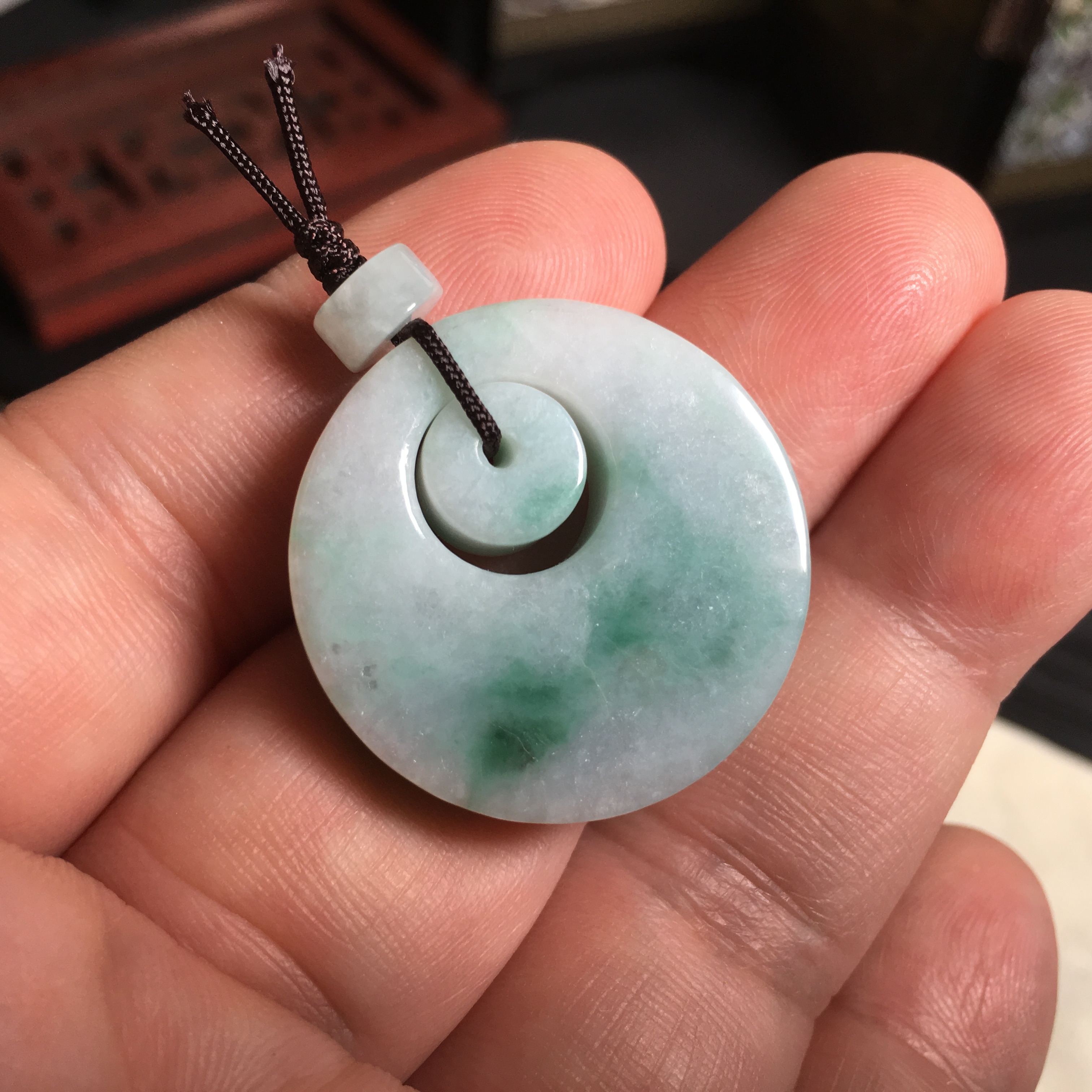 J1003 冰糯飄綠子母扣吊墜 (27.4mm直徑)