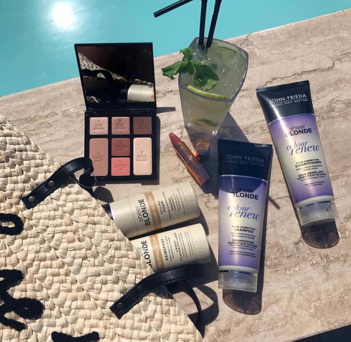 英國 John Frieda Sheer Blonde Colour Renew Tone-Correcting Shampoo, 250 ml 護色保濕 紫色去黃洗頭水