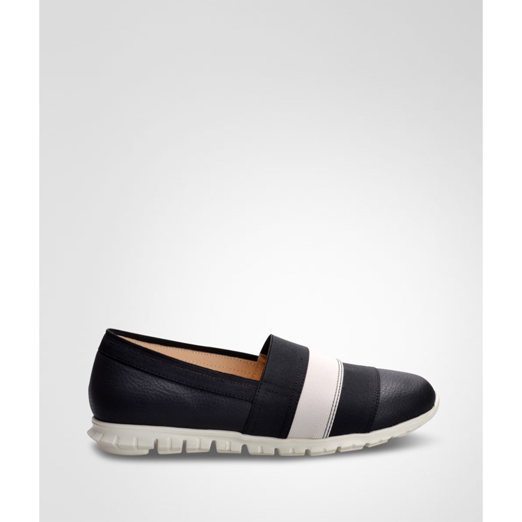 6532 黑白 超輕量休閒鞋