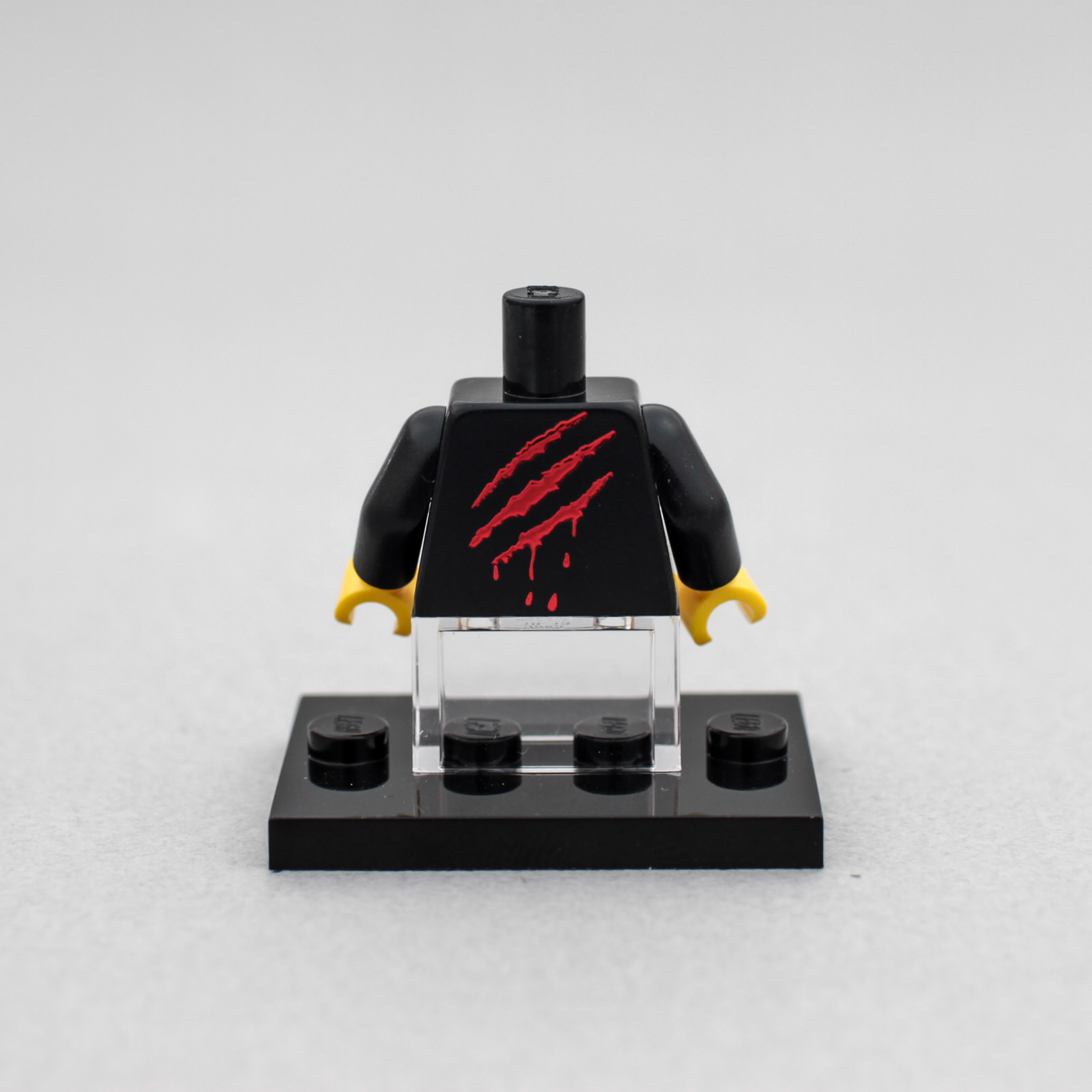 [樂宜樂] 抓痕 T-shirt (黑-3)