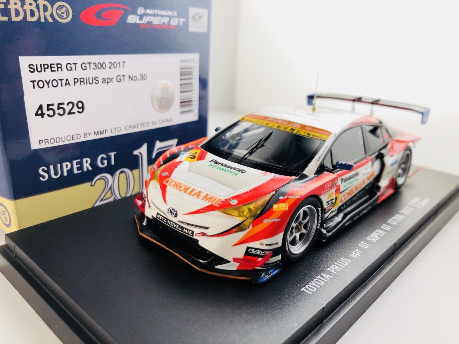 EBBRO 45529 TOYOTA PRIUS apr GT SUPER GT GT300 2017