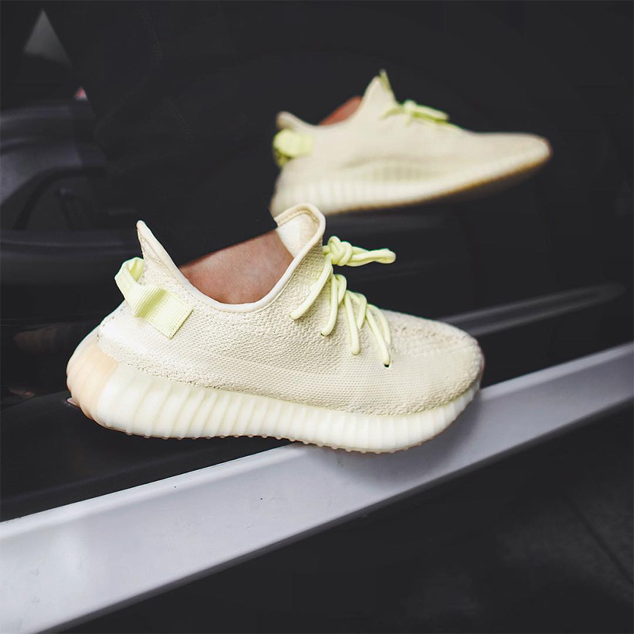 adidas YEEZY BOOST 350 V2 BUTTER 奶油色限定款】