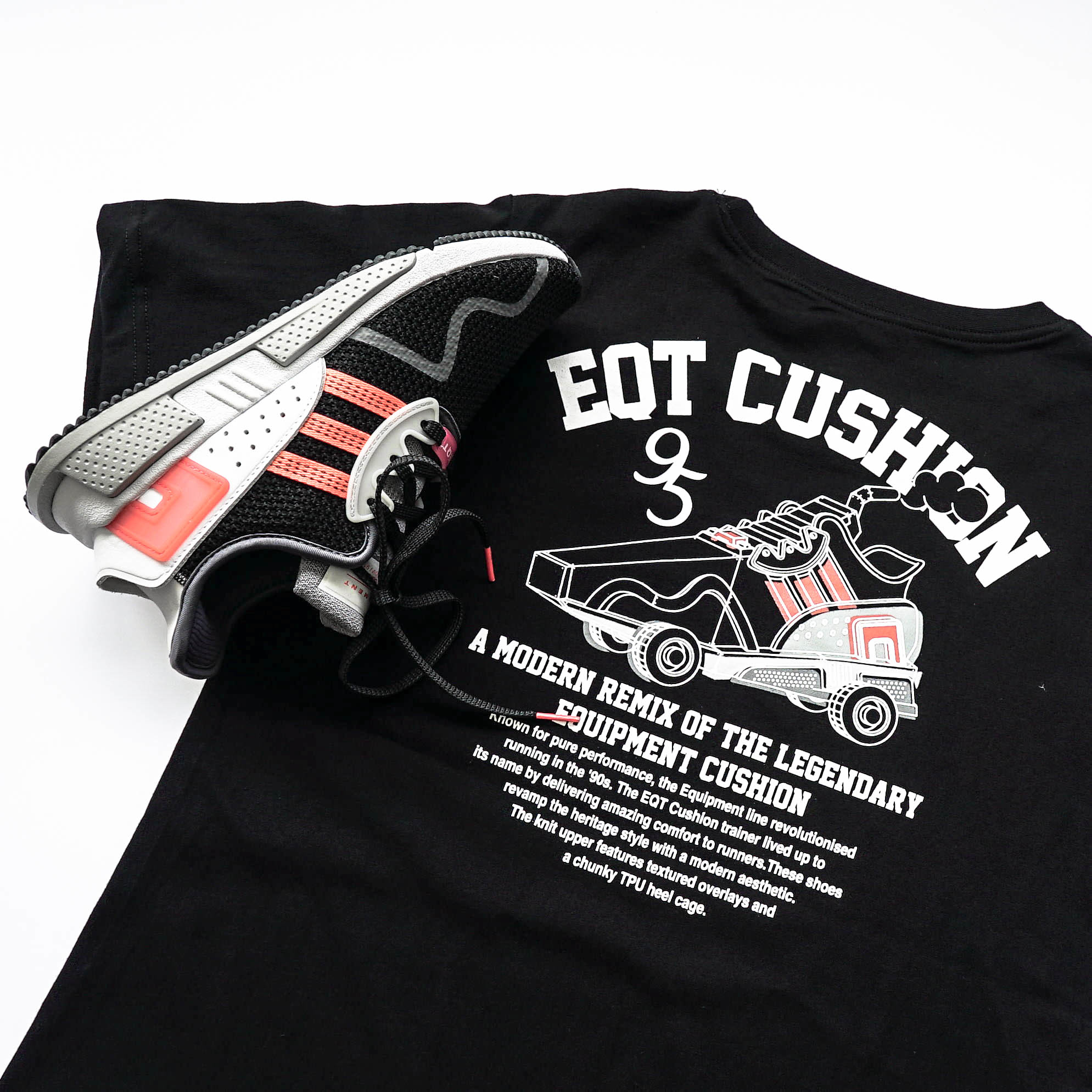 【 adiFANS 原創設計 EQT 機械翻玩 TEE 】