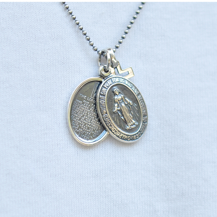 アクセサリー Silver Maria Locket with Silver Cross AMP Silver Maria Locket with Silver Cross 2AH-181