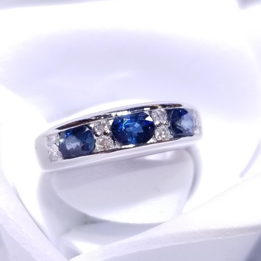 Platinum 900 White Gold 1.30ct Sapphire and Diamond Ring