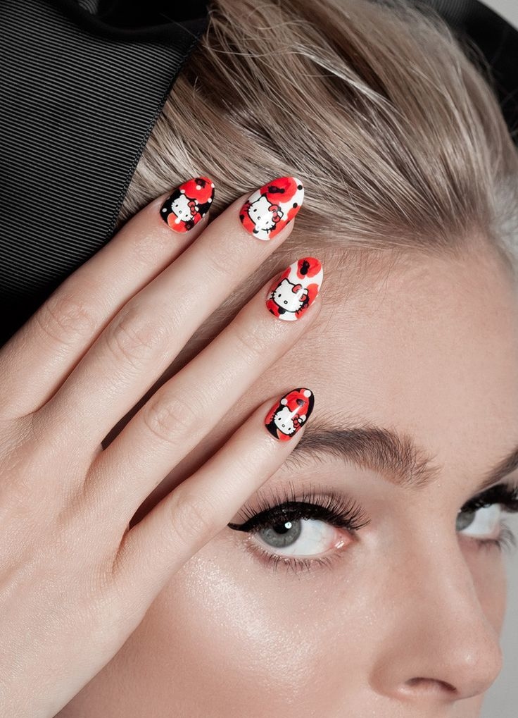 NCLA 歐美時尚指甲貼Hello Kitty Poppy Dot Print