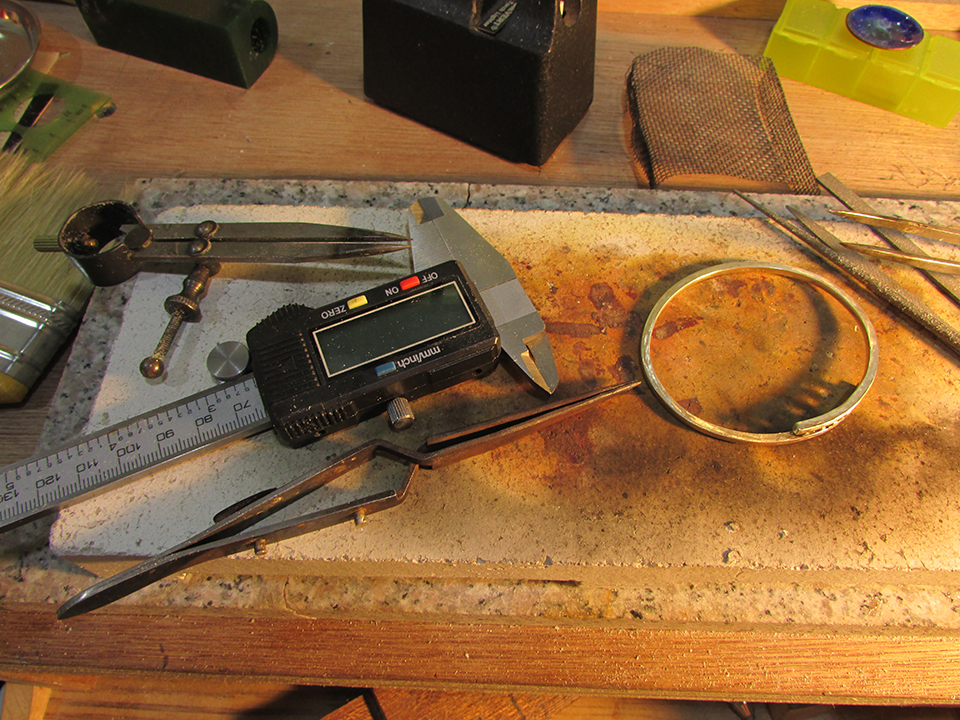 mittag銀飾的工作桌