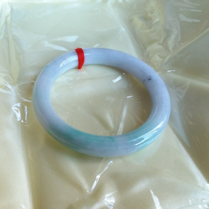 J1119 冰糯圓條玉鐲 53mm (1.41)