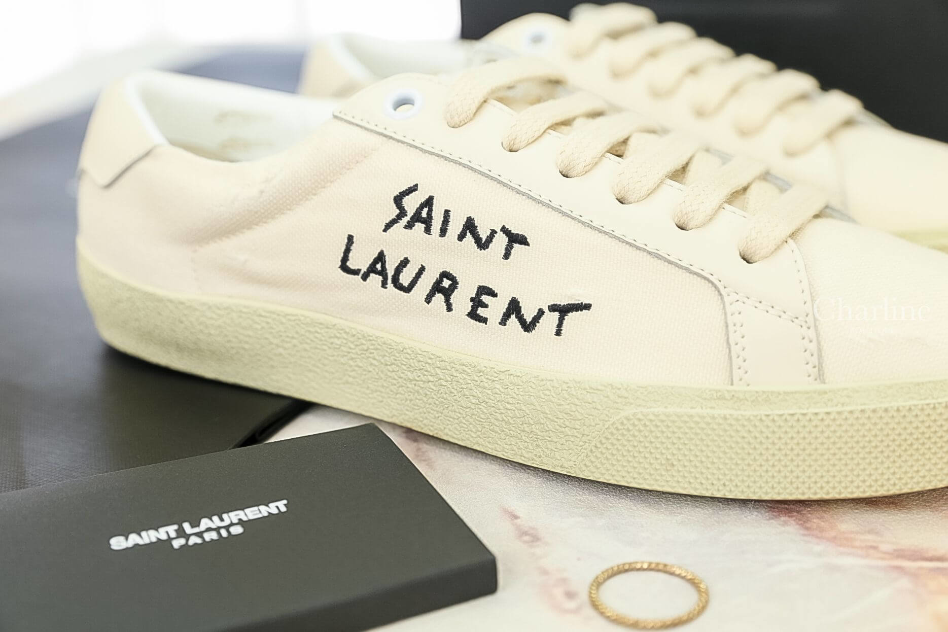 Saint Laurent Court SL/06 Sneakers 自然白色刺繡 Logo 運動鞋
