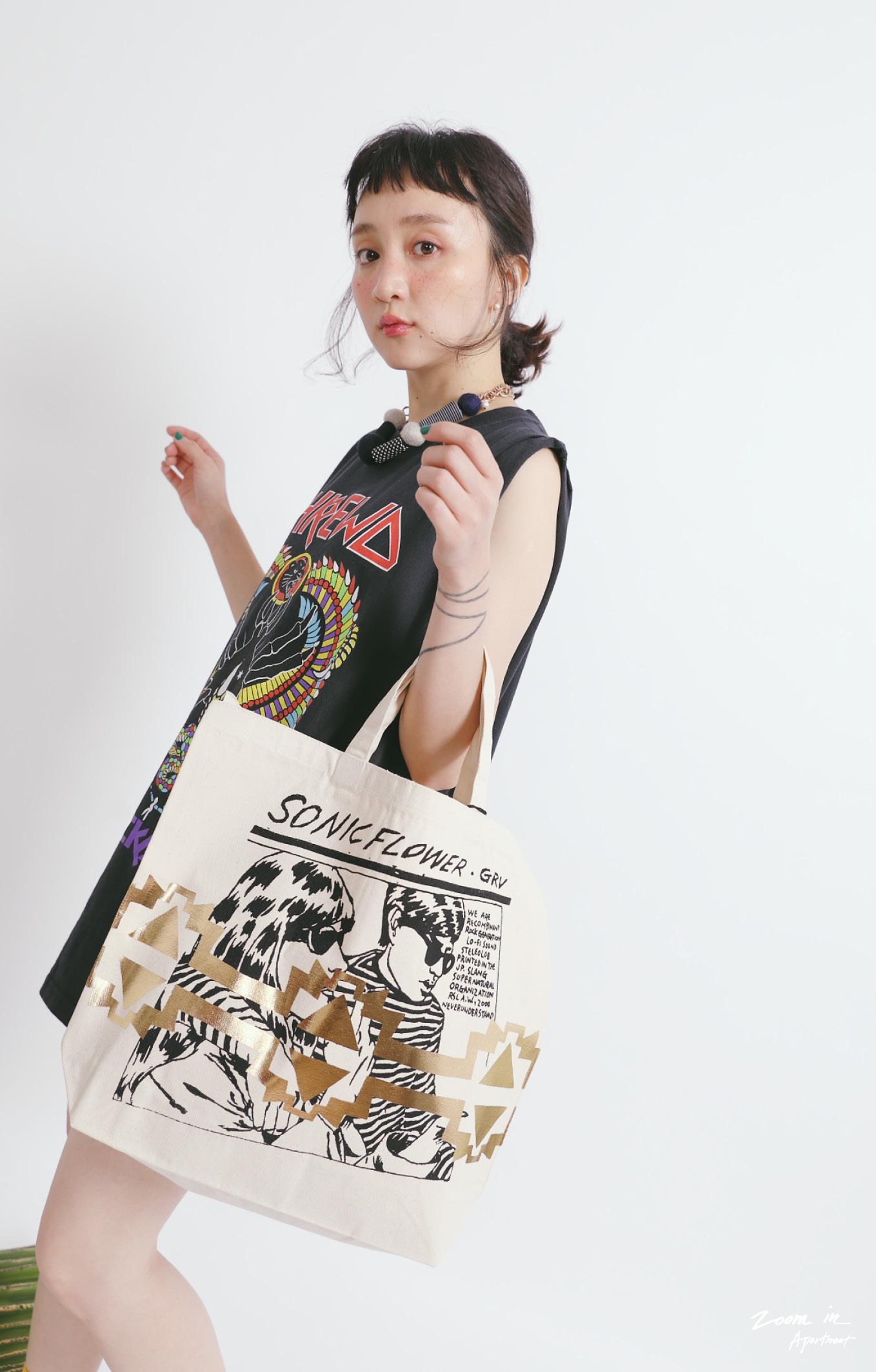 日系品牌RNA 「sonic flower燙金圖樣帆布側背手提袋款」
