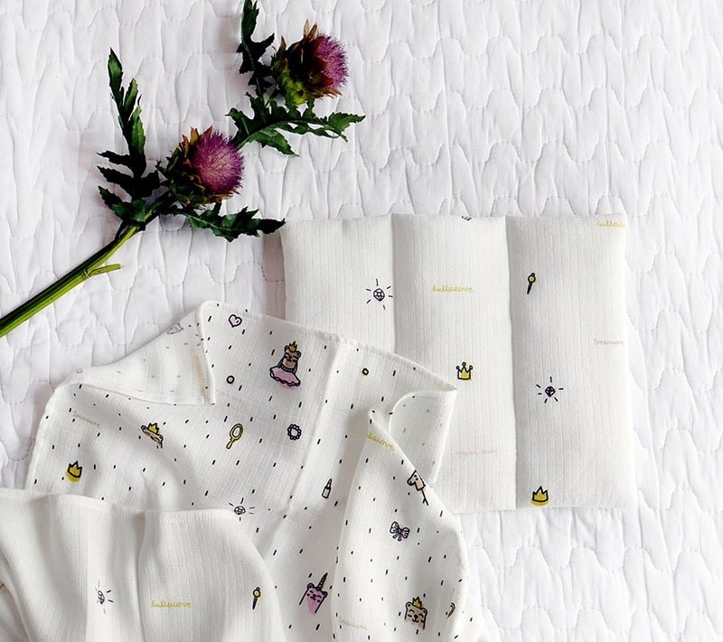 波蘭Lullalove 透氣竹纖維薄枕 (6款)