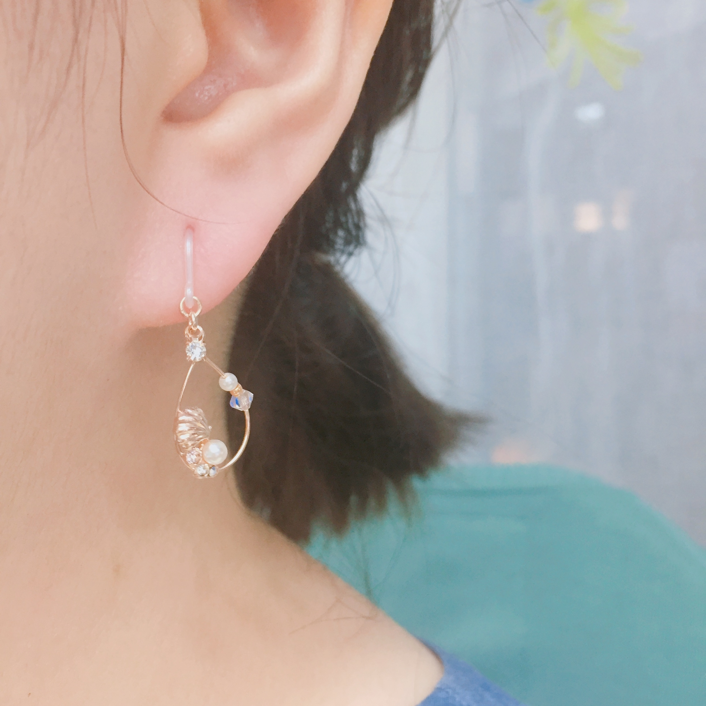 [網站限定優惠]日本制海洋水滴樹脂耳環