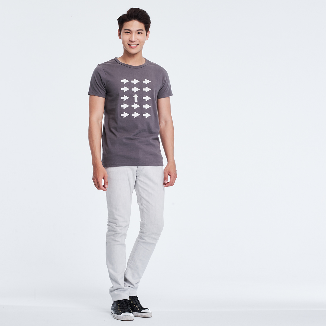 up to you 短袖 蜜桃棉 男T 深灰