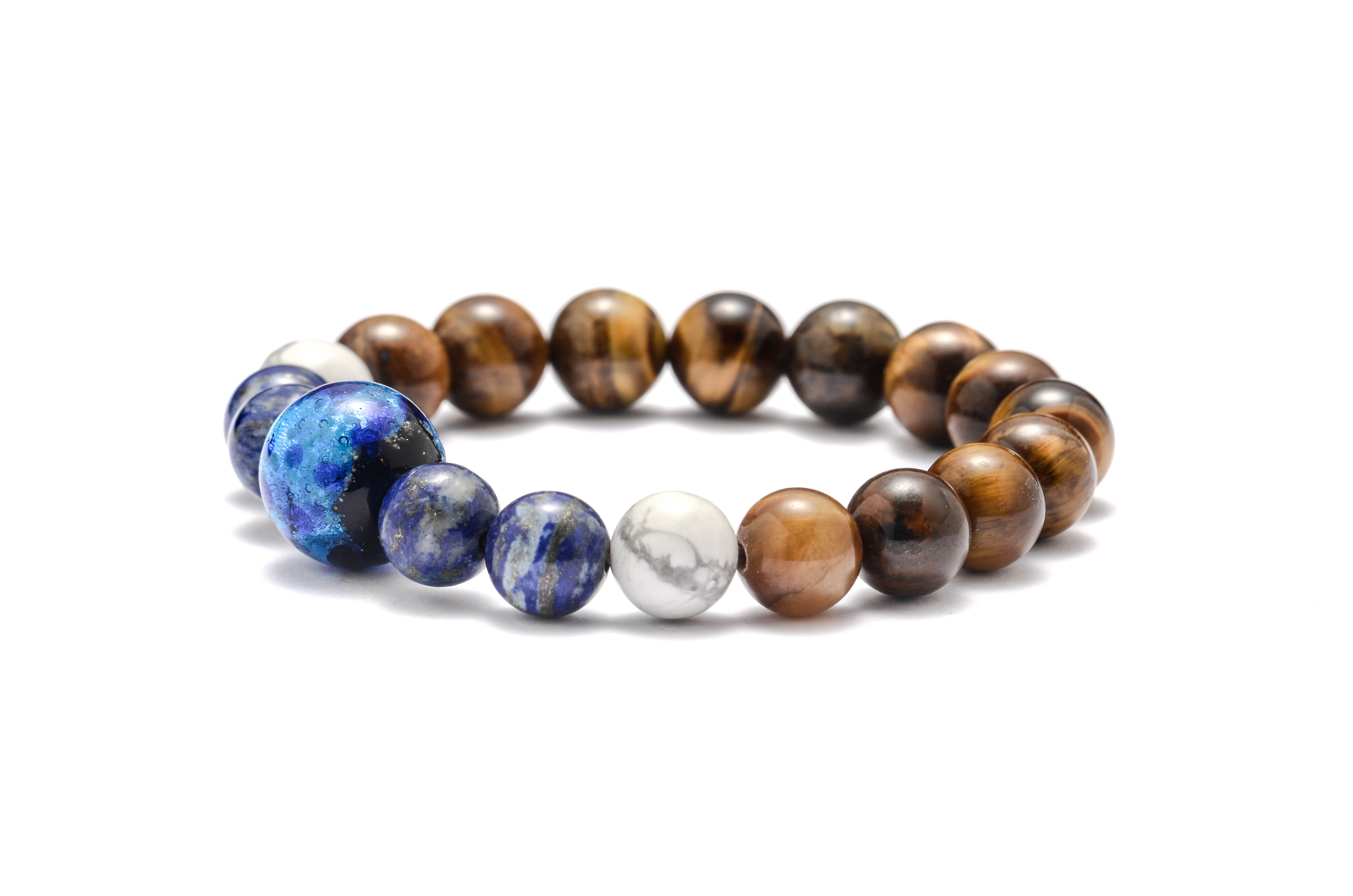 8MM Earth