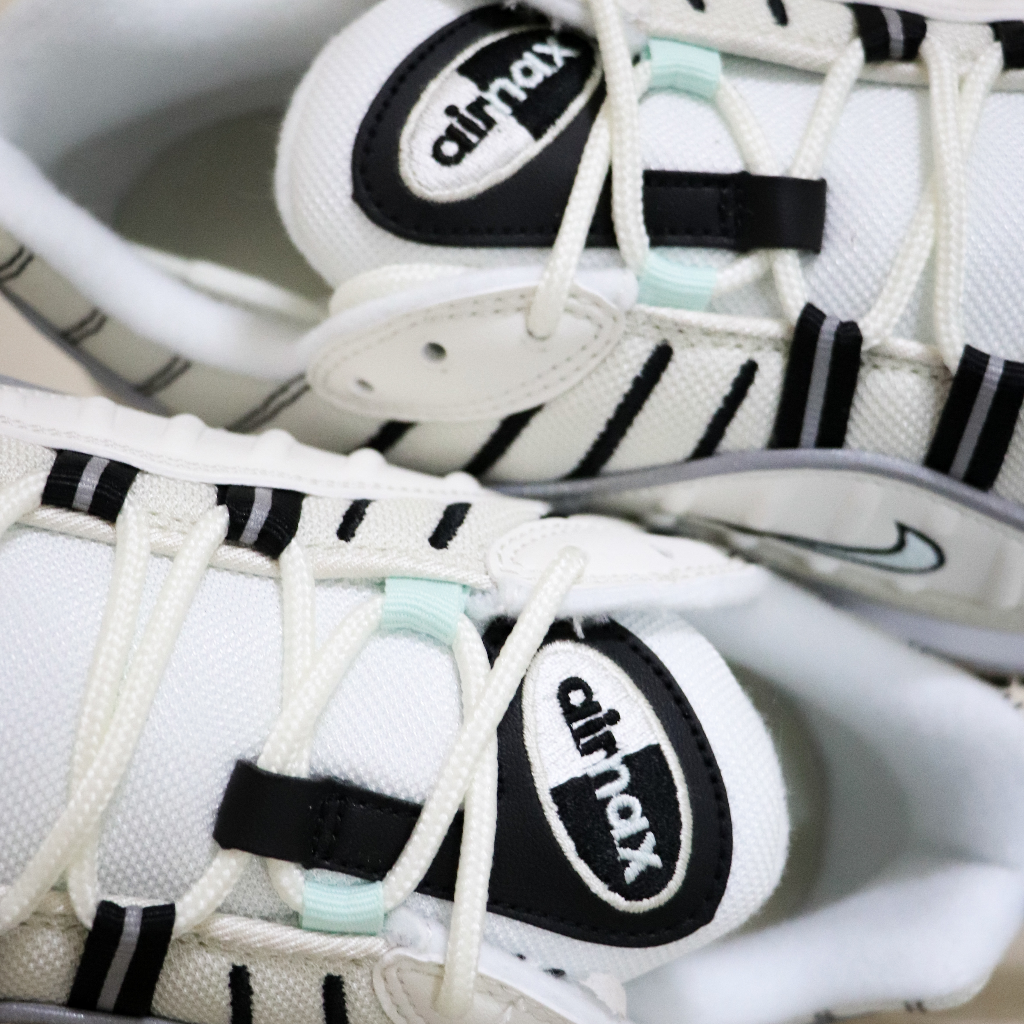 Nike Air Max 98 "Beige Mint" AH6799-105