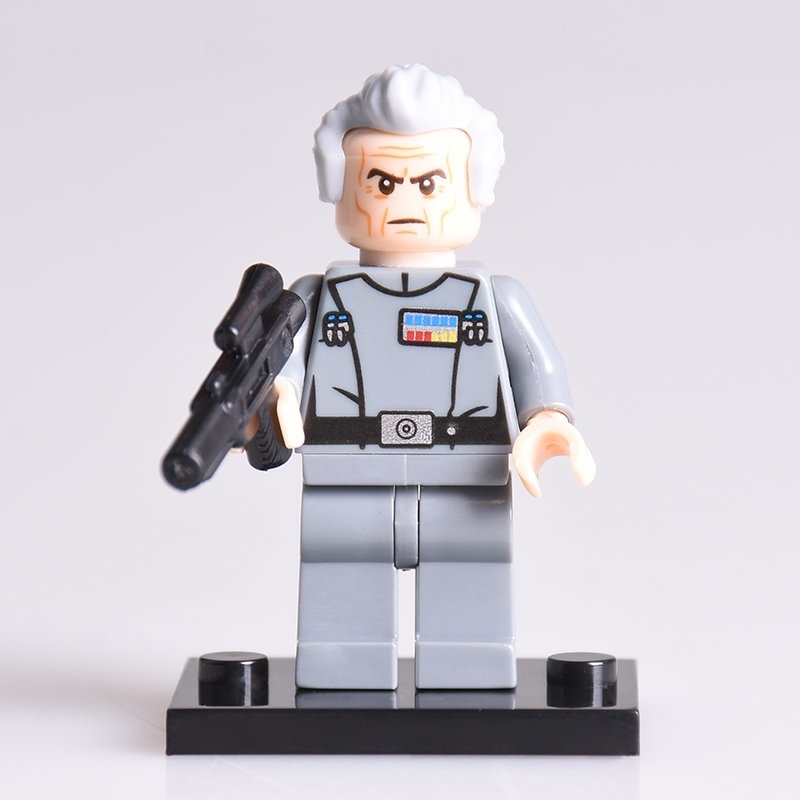 Grand moff best sale tarkin lego minifigure