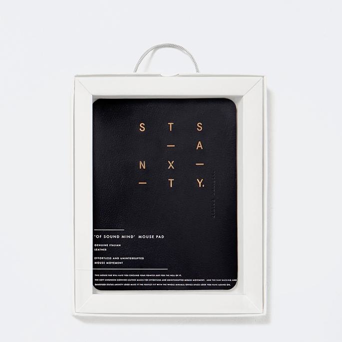 OF SOUND MIND 滑鼠墊 / 淺灰色