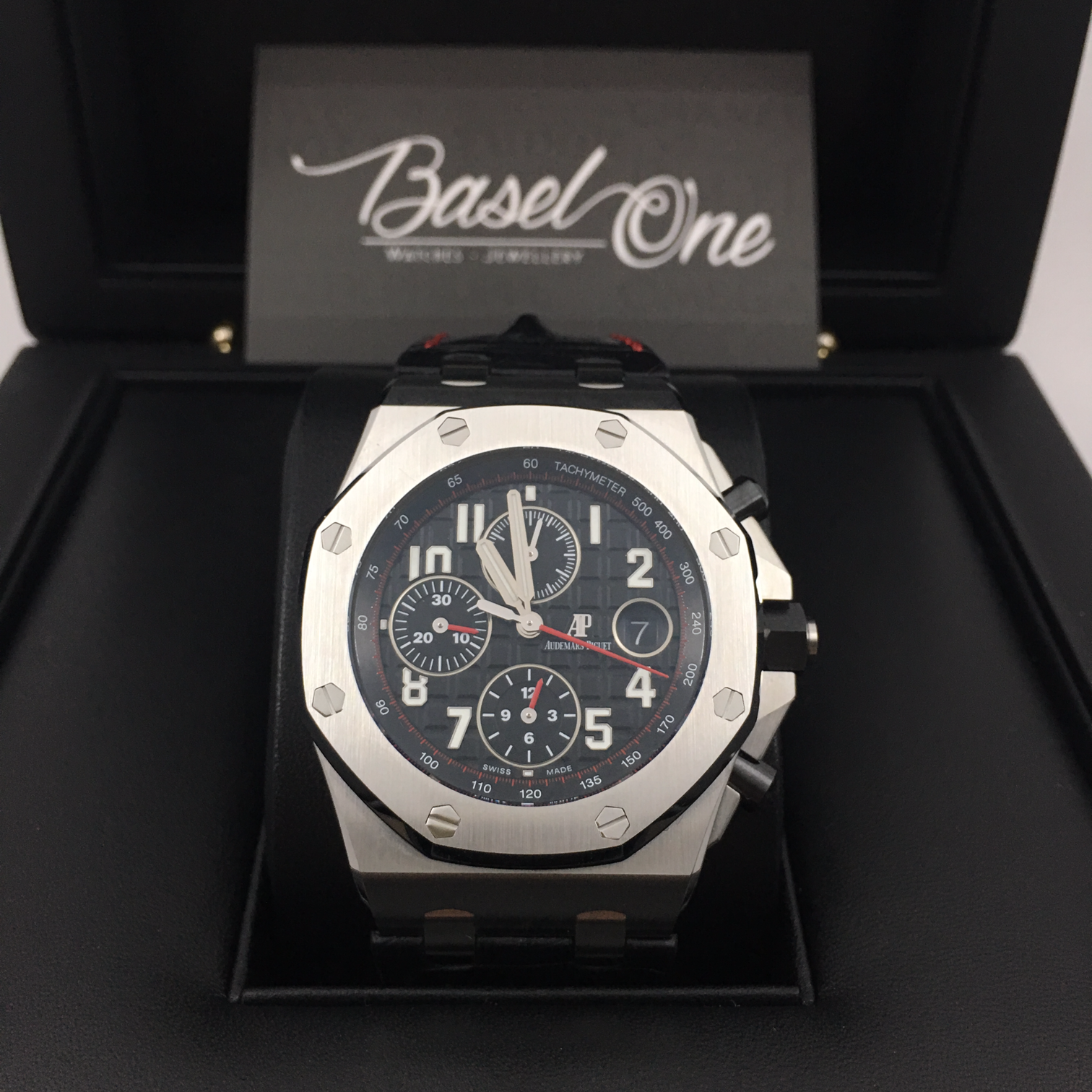BRAND NEW AUDEMARS PIGUET 26470st ROYAL OAK OFFSHORE CHRONOGRAPH VAMPIRE BLACK RED WITH BLACK ALLIGATOR LEATHER STRAP