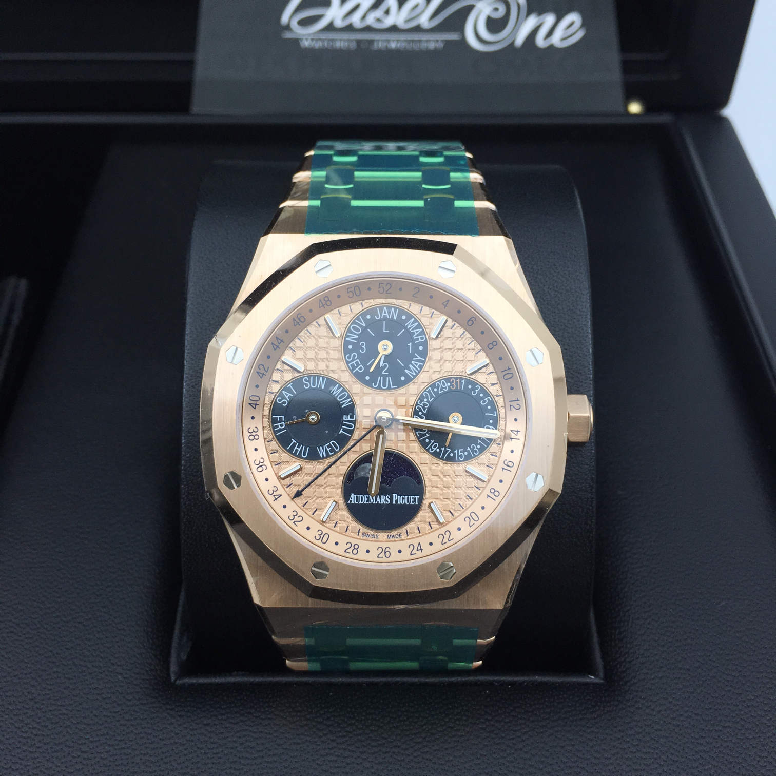 BRAND NEW AUDEMARS PIGUET 26584or ROSE GOLD DIAL ROYAL OAK PERPETUAL CALENDAR LIMITED 100 pcs