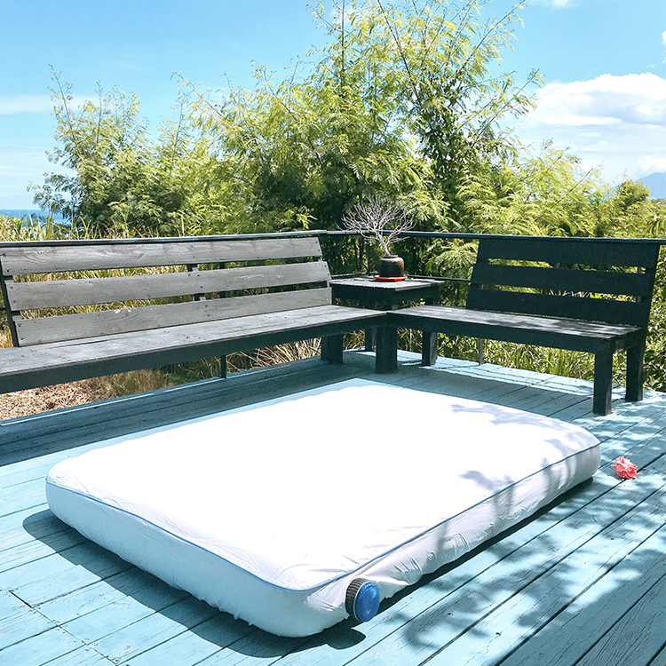 ║北極雪白 ● 艷夏藍天║ 綠地好眠充氣床床包