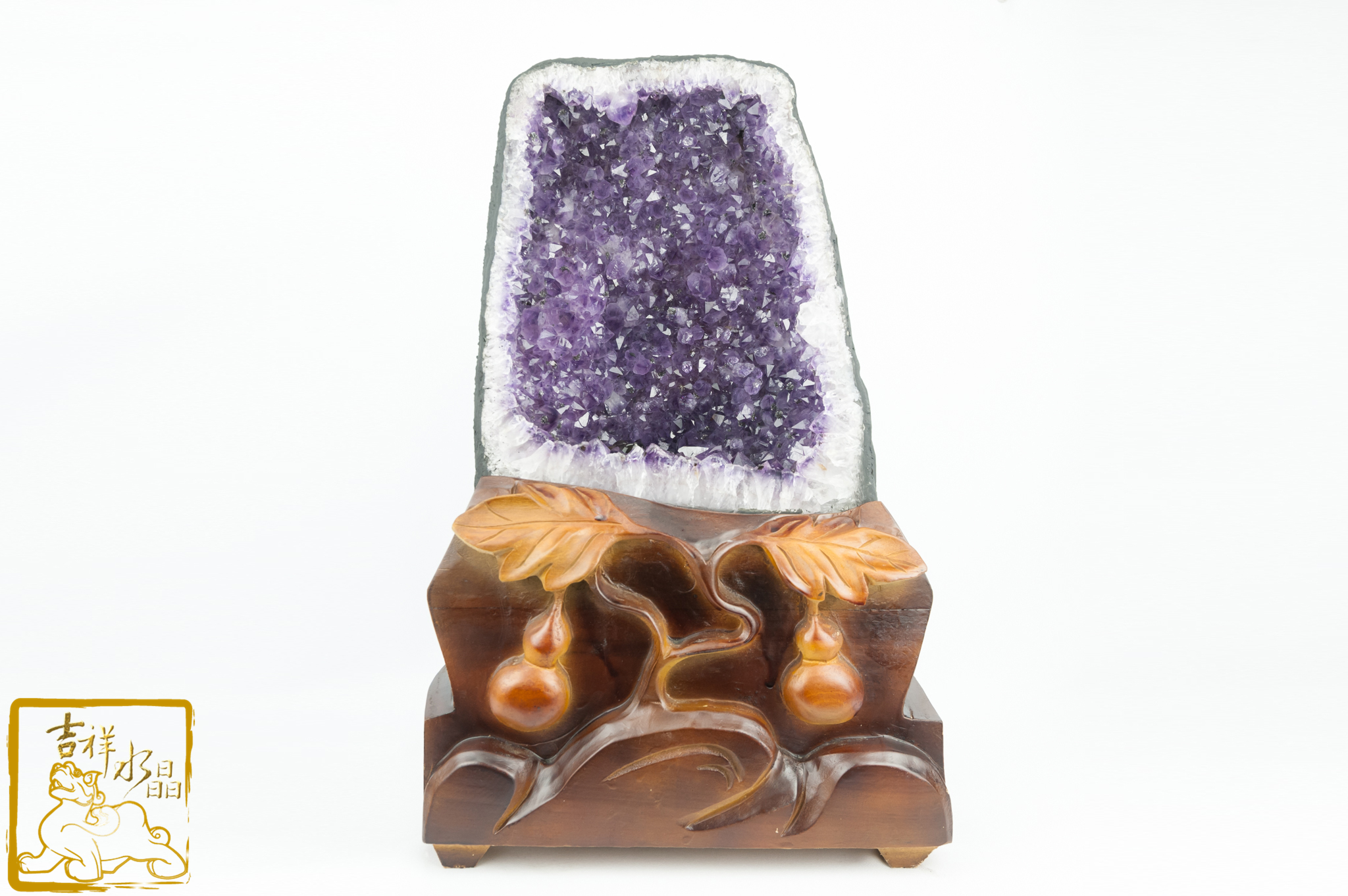 巴西紫晶洞 20kg 土型晶洞