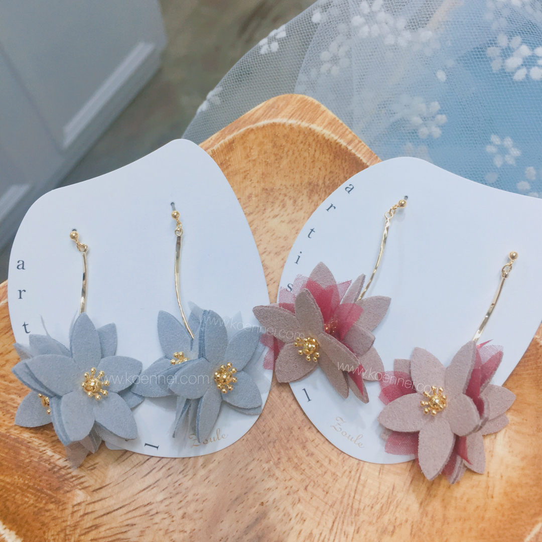 [網站限定優惠]【Zoule】麂皮花形耳環