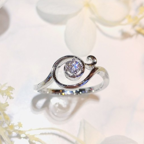 全新18K白金【單粒8份鑽石】4爪戒指