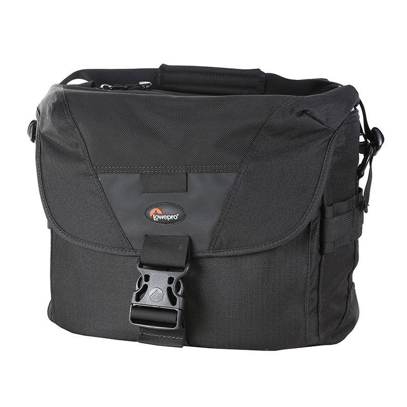 Lowepro 數位報導家Stealth Reporter D400 AW
