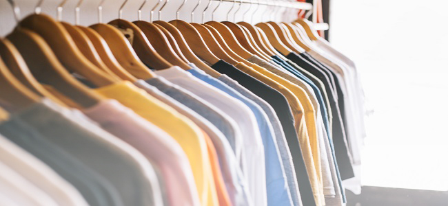 下雨天沒有乾衣機，衣服根本曬不乾，濕答答怕發霉怎麼辦？