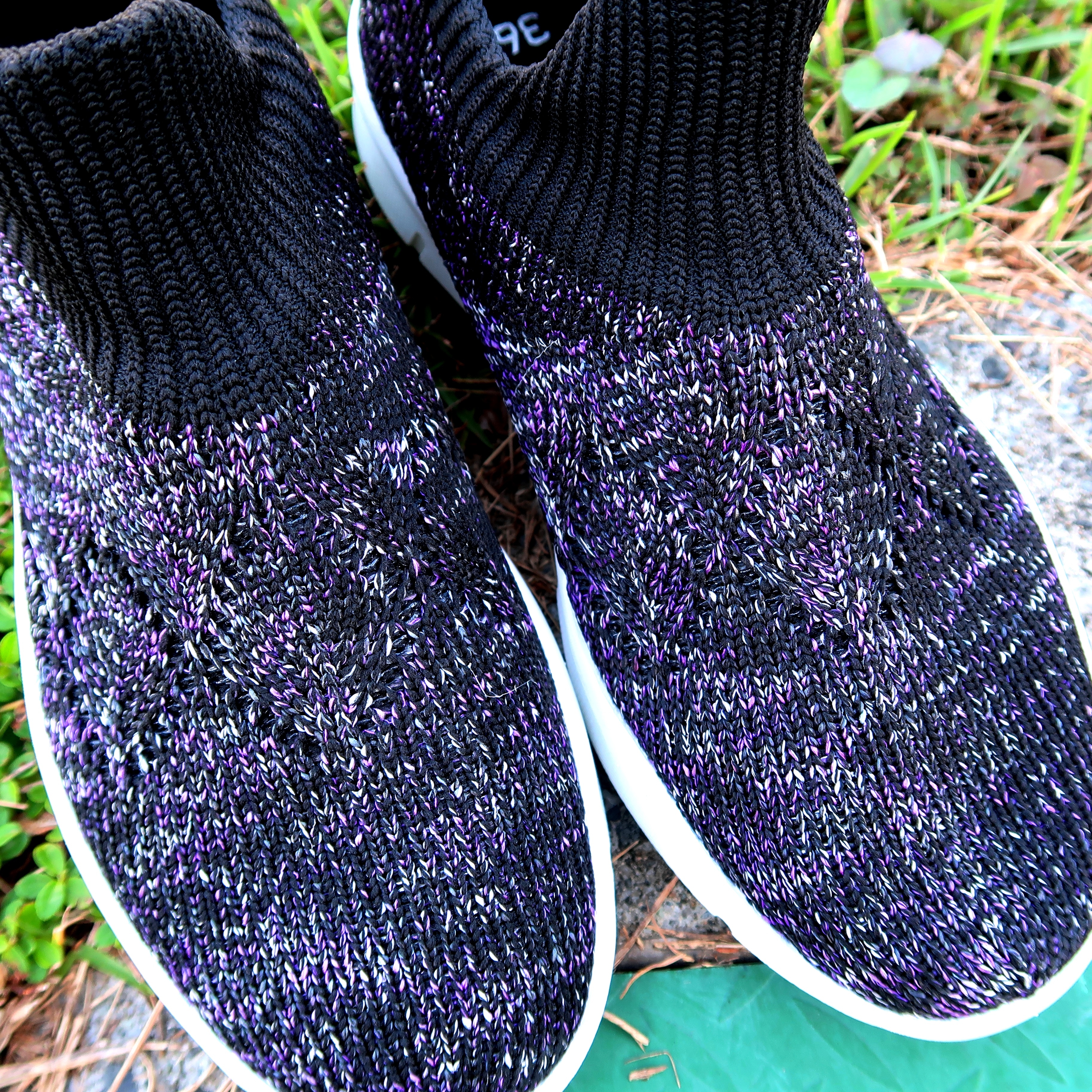 【菱格飛織】飛線編織超輕量MODO大底人體工學會呼吸的休閒運動鞋