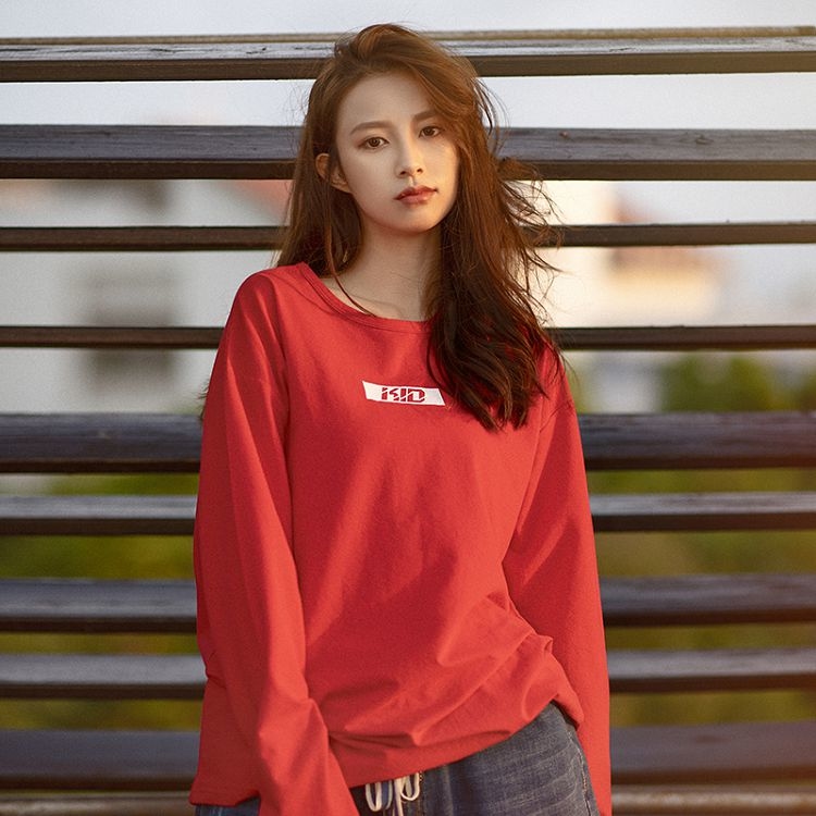 KID ® 方塊斜體LOGO長T 紅