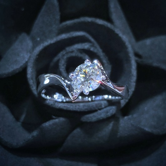 全新18K白金【單粒53份鑽石】戒指