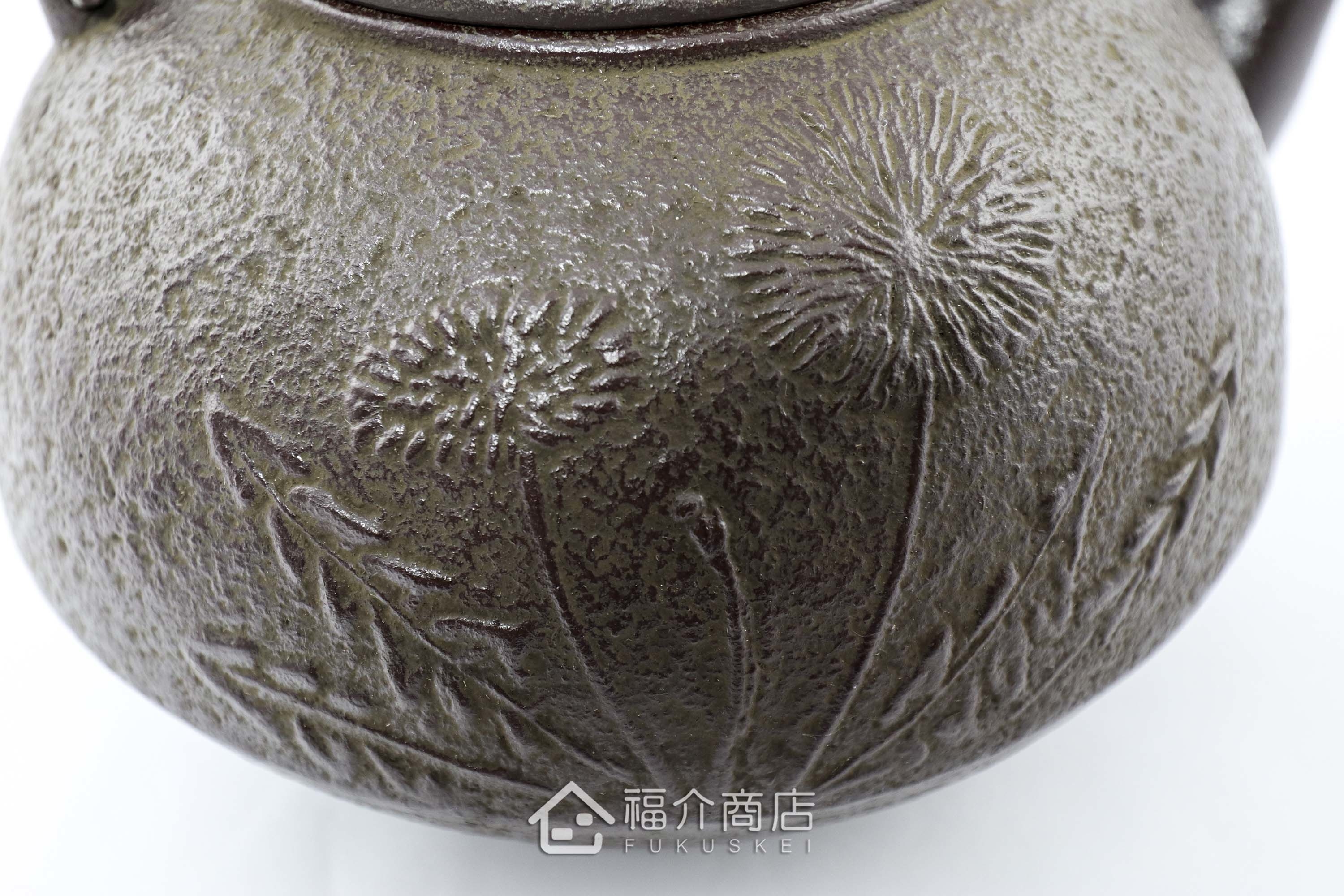 煮水泡茶用的日本製南部鐵器鑄鐵壺