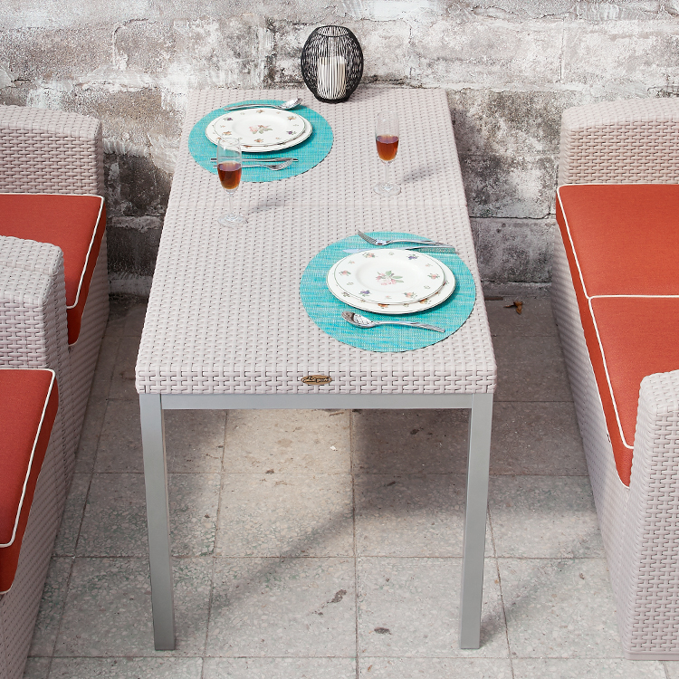 Duo Russ 休閒餐桌