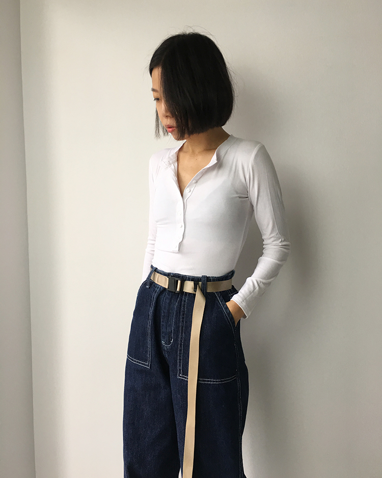 MFT-1007 小鈕釦棉質薄透素T