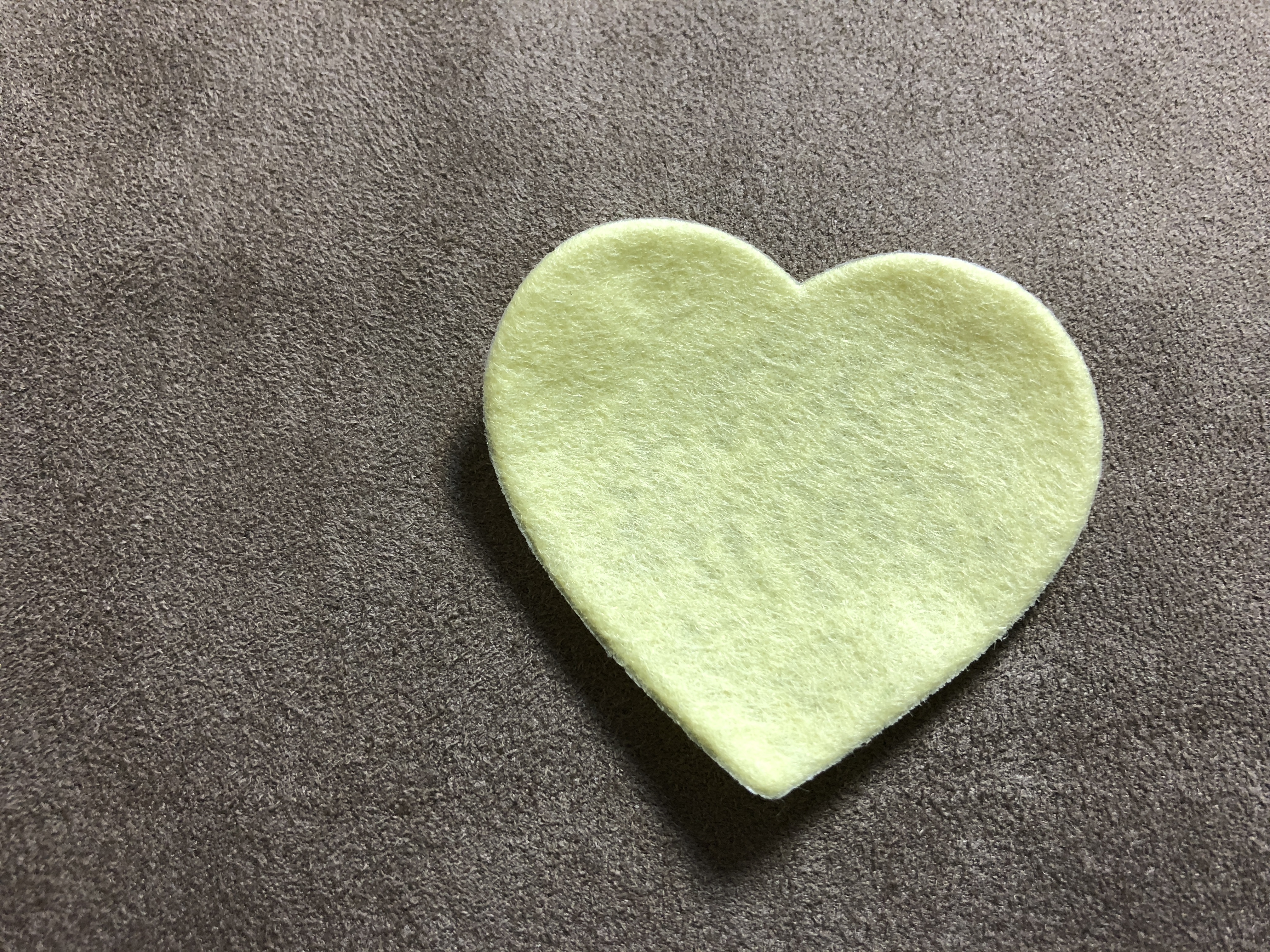 愛心造型 硬質不織布