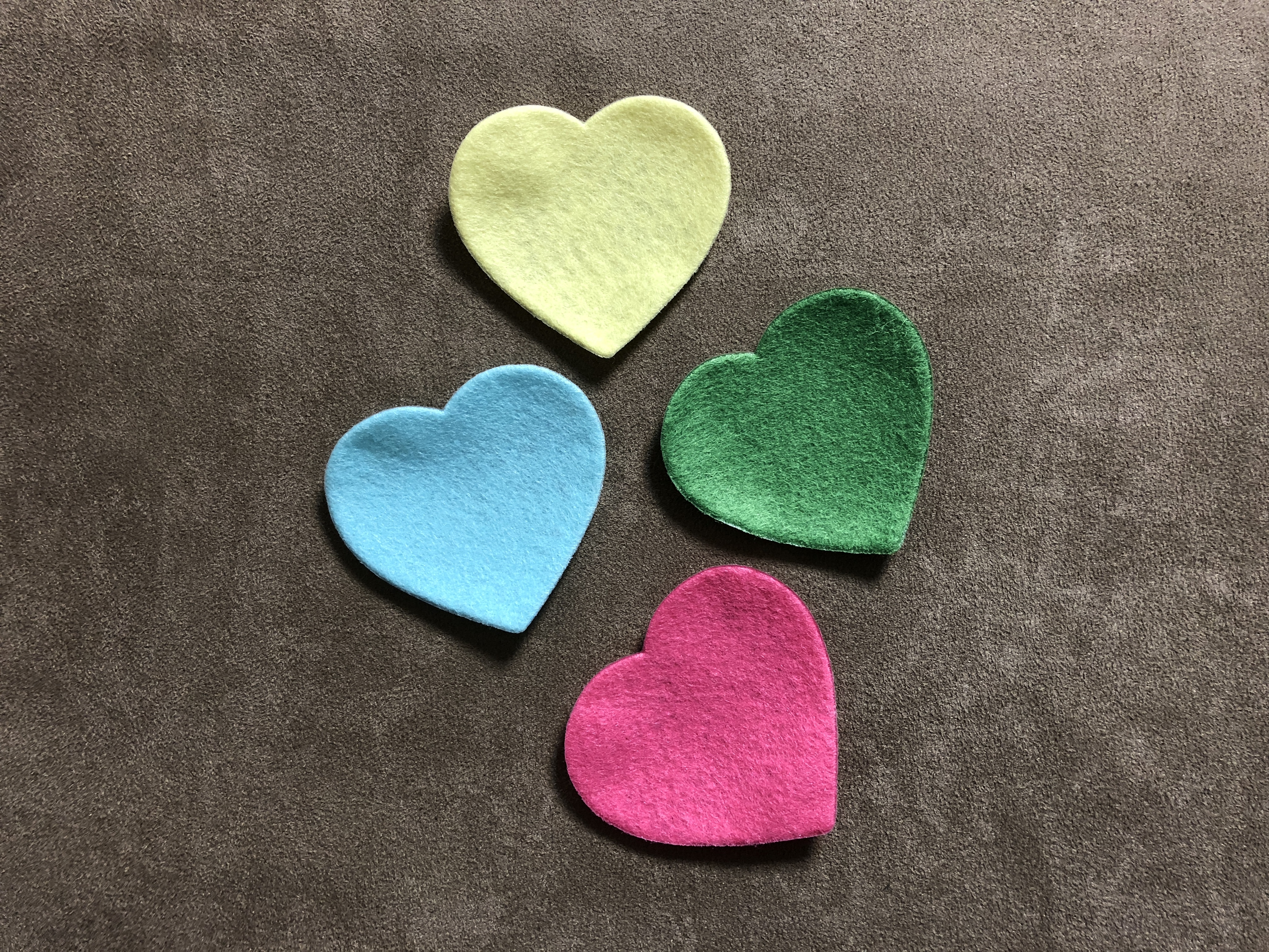 愛心造型 硬質不織布