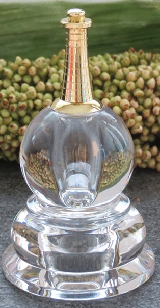 2層設計水晶舍利塔