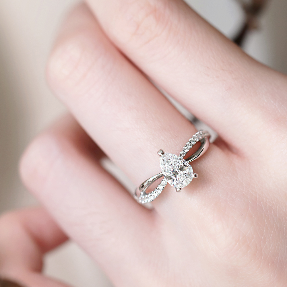 向星光許願 — GIA1克拉水滴形鑽戒