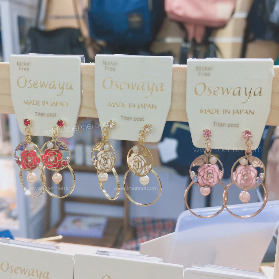 [日本制] 玫瑰小圈環珍珠耳環(防敏感)