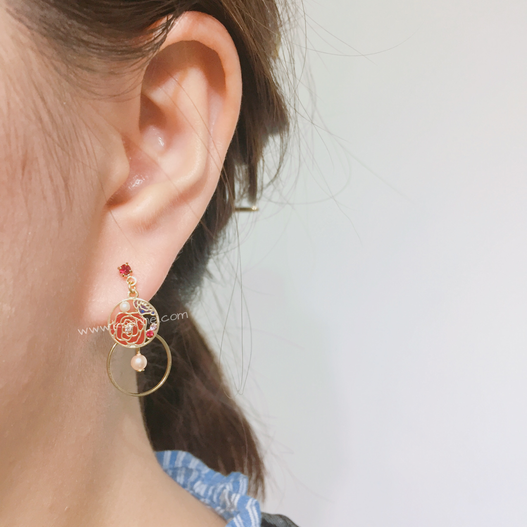 [日本制] 玫瑰小圈環珍珠耳環(防敏感)