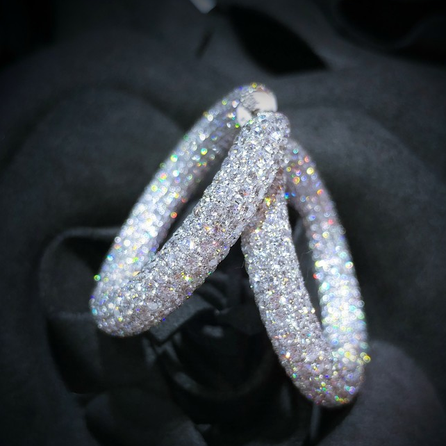 18K White Gold 13.55ct Diamond Earrings