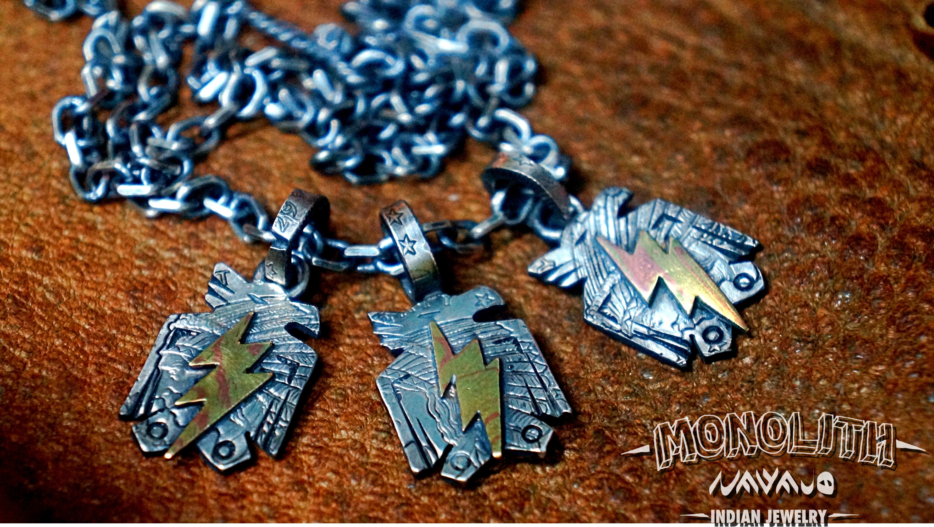 木目金銀幣雷鳥【 吊墜 】