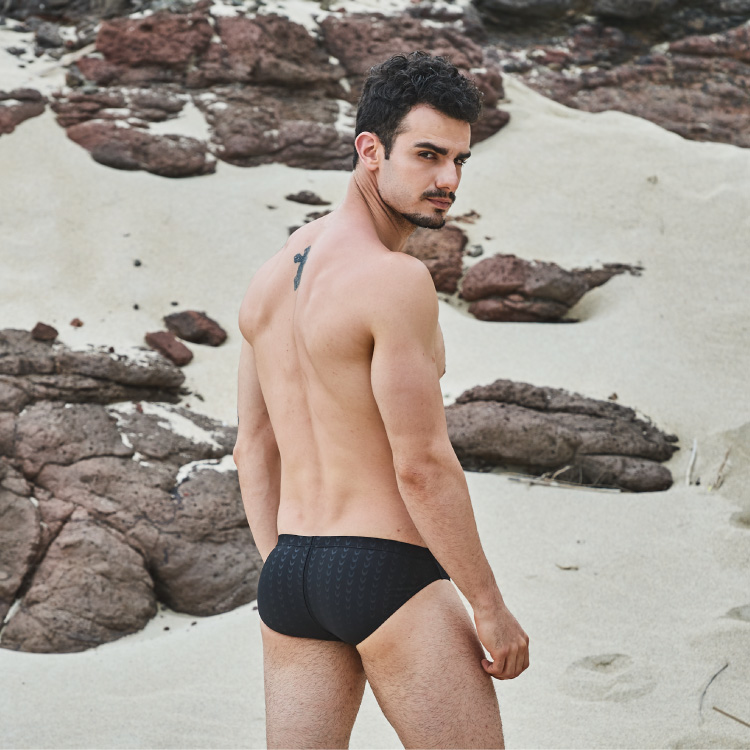 MAR-810210 大男競賽型泳褲 - 魚鱗(黑) 細邊4.0cm