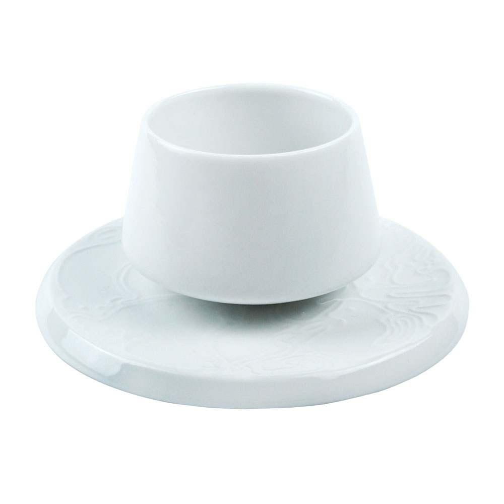 日映雲里茗茶浮雕杯碟組